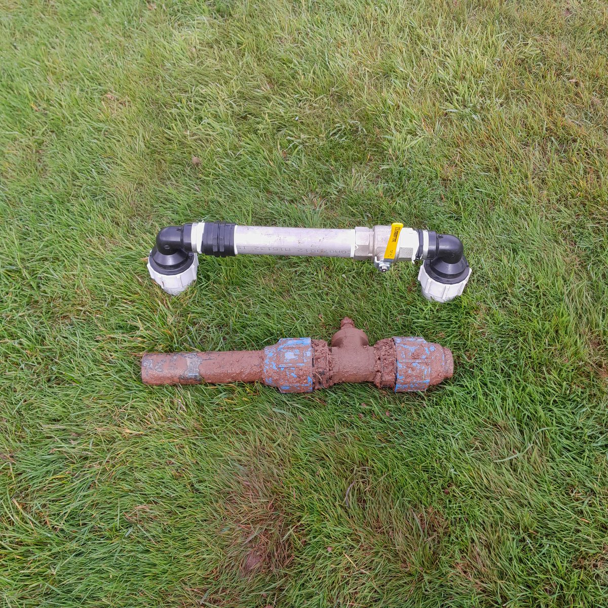Out with the old in with the new, busy day,2 fairway isolation valves replaced and also renewed a tee valve. Roman Road course.
