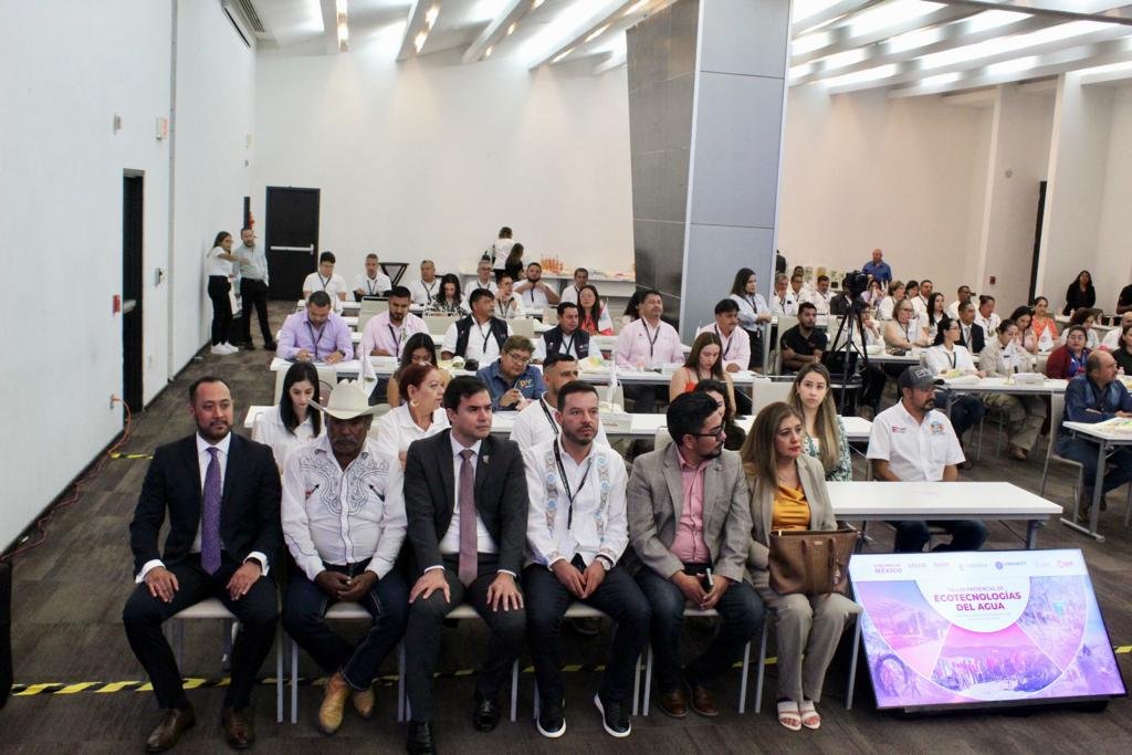 DIF_NMX's tweet photo. #ElDifCercaDeTi ¡Excelente convocatoria tuvo el taller de "Econotecnologías del Agua" en Monterrey, Nuevo León! https://t.co/muFbFbdcFi