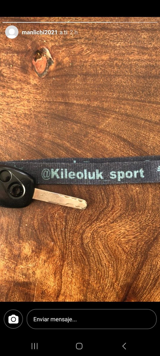 #objetosperdidos #RadaTilly 
Se encontró esta llave #Honda en la Costanera de la Villa Balnearia, quien acredite ser su propietaria/o comunicarse al 2974628810.