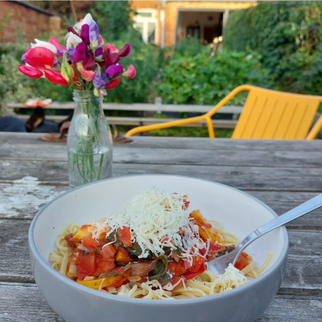 I made some delicious food with stuff I grew in my garden 😋 #growingfood