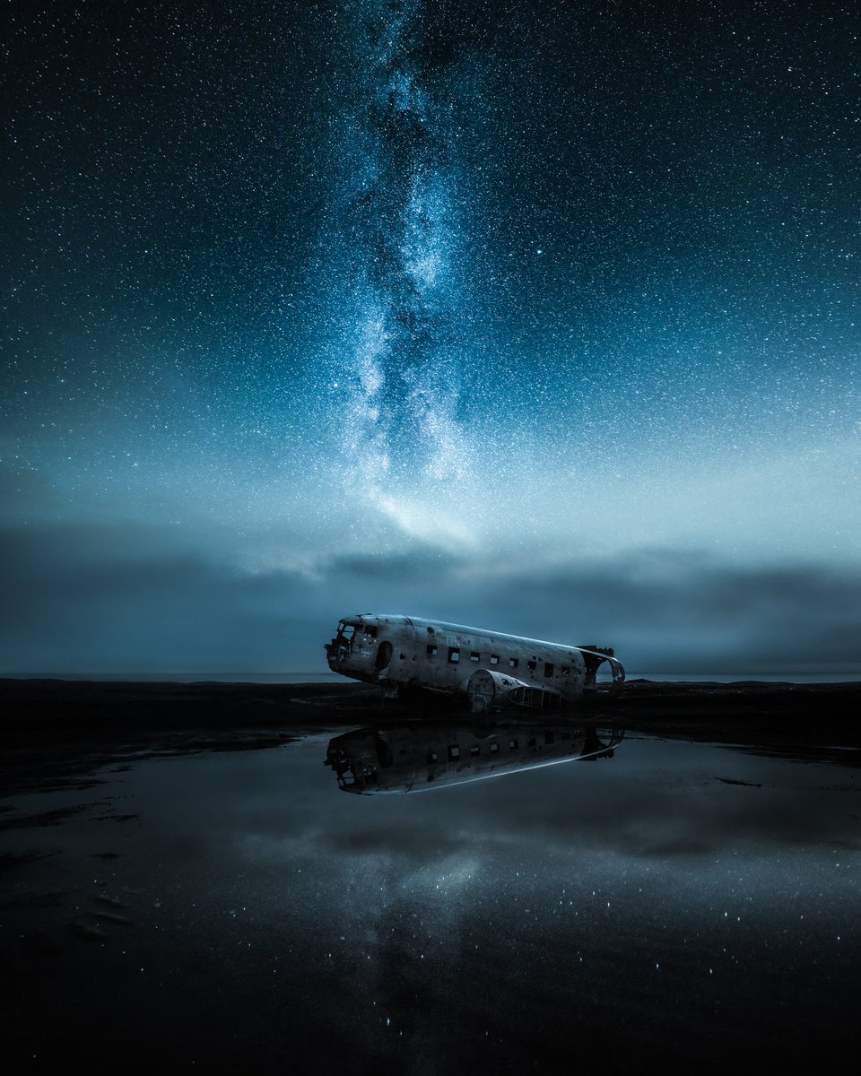 "Abandoned" is now in the collection!

Thank you to <a href="/MikkoLagerstedt/">Mikko</a> for this beauty

This is a gift to all collectors of Luminescence and there are only 3 remaining
Link below to grab one👇