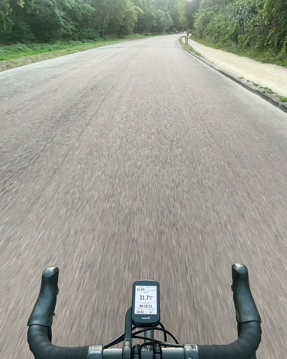 DLFgauthier's tweet image. 🚴Profiter des soirées d’été #velo #bikeaddict #orbea