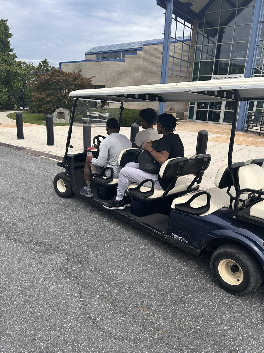 Russ (@jordanruss0) on Twitter photo Mount St.Marys Unofficial VisitππΎ Thank you for having me <a href="/MountHoops/">Mount Menβs Basketball</a> Mount St.Marys Unofficial VisitππΎ Thank you for having me <a href="/MountHoops/">Mount Menβs Basketball</a>