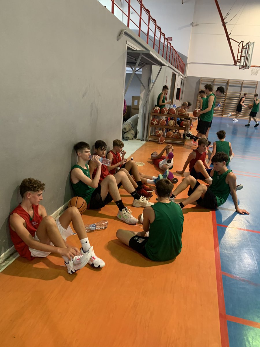 Disfrutando! ⛹️‍♀️🏀⛹️