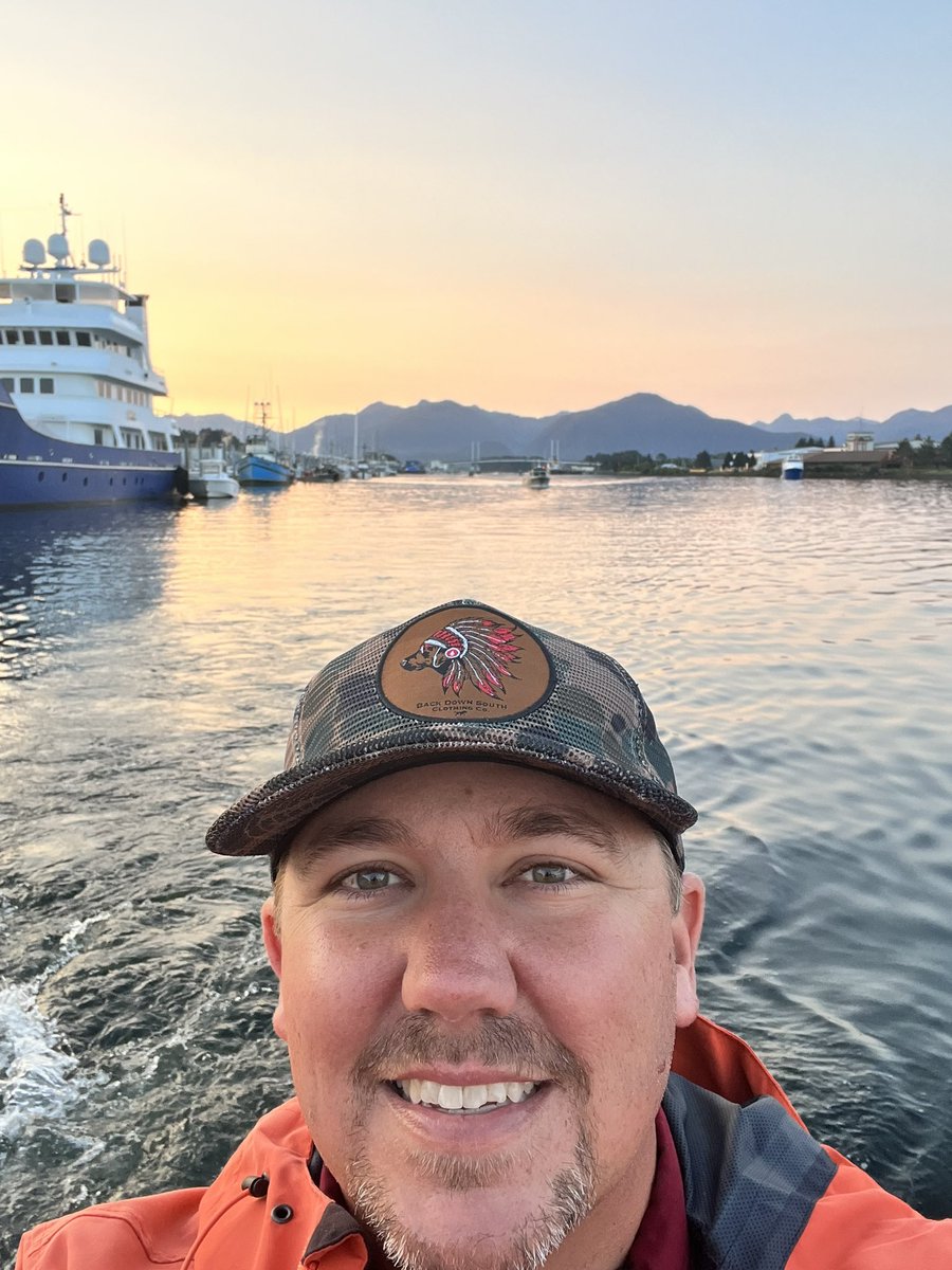 crob0526's tweet photo. On the waters in Alaska https://t.co/AKaakDFOoC