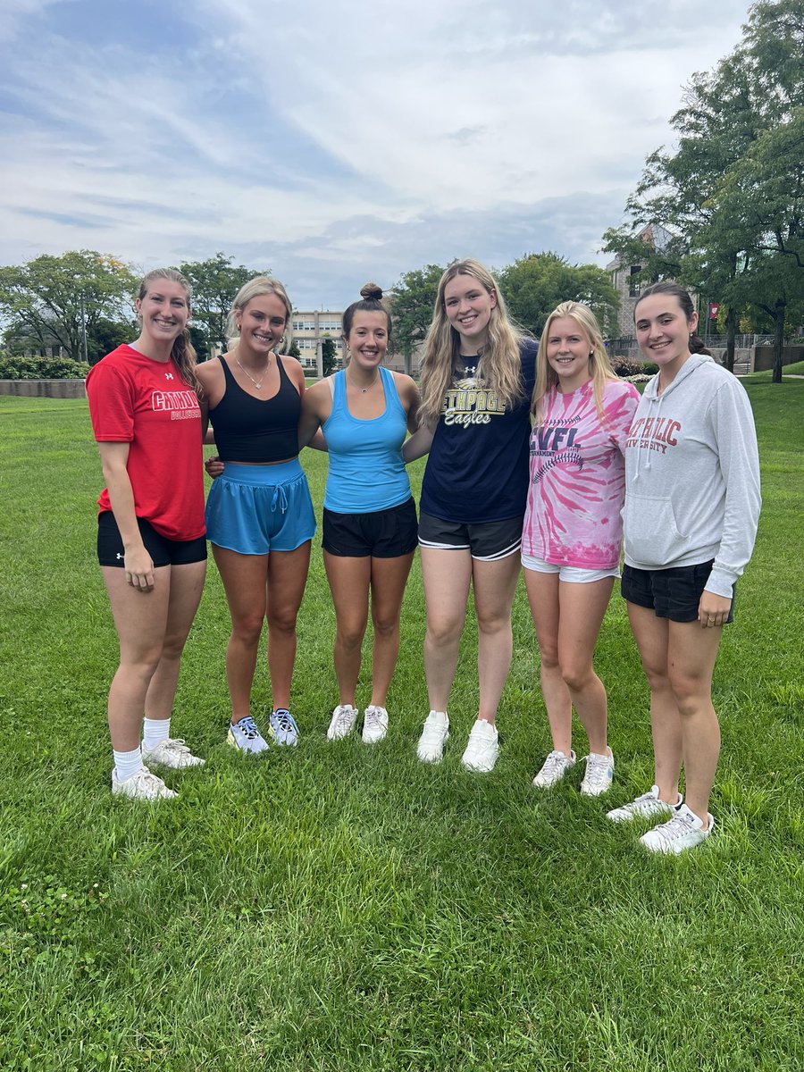 CatholicU_WBB's tweet photo. Welcoming our newest cardinals to campus today! https://t.co/Dzqs2rXoXT