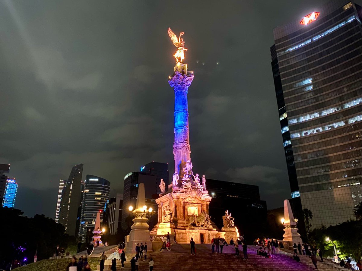 💙💛 Paris, Dubai, Rome, Mexico City and dozens of other cities all over the world congratulate #Ukraine on 🇺🇦#IndependenceDay!😍