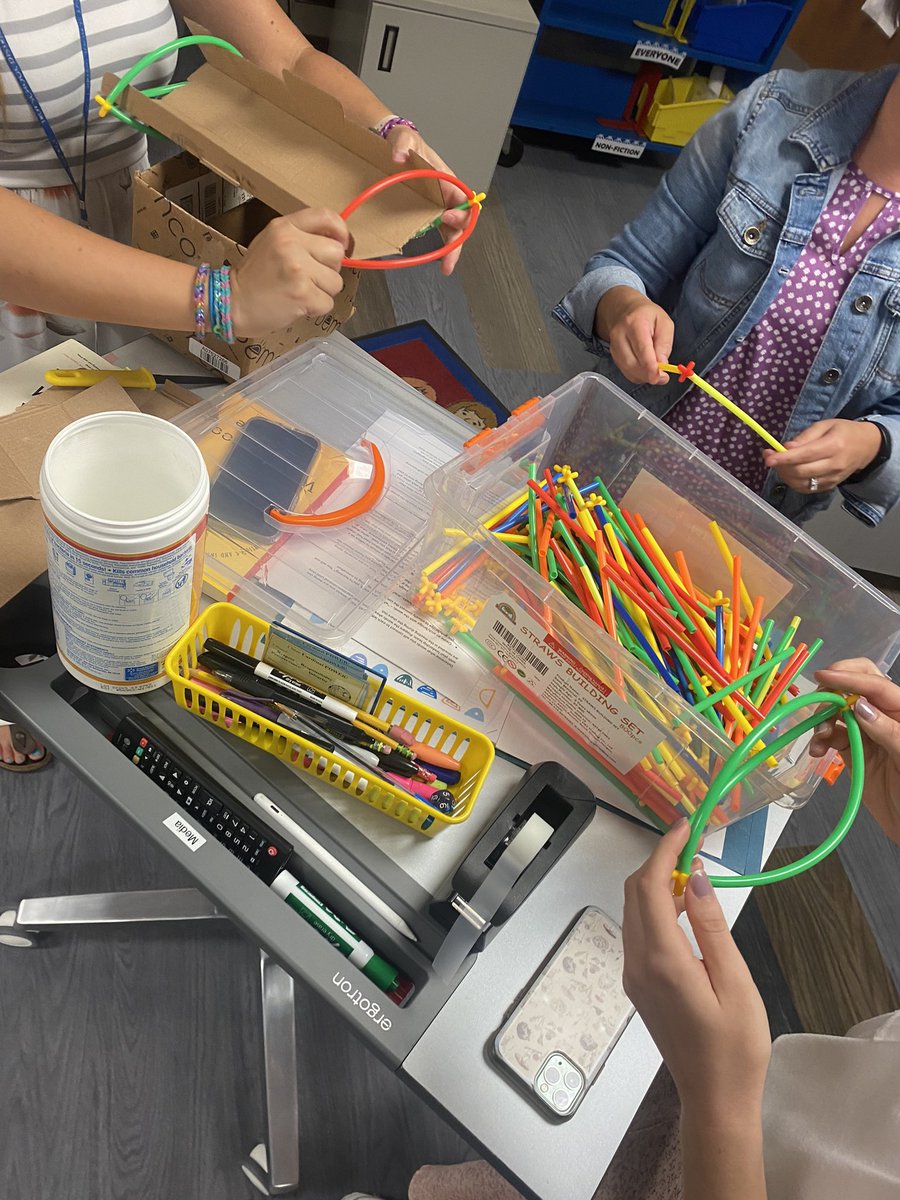 MrsEnglebert's tweet photo. So great seeing staff collaborating together on developing a symbol for their feelings on returning back for the new year! We love @Costello_Tweets ! https://t.co/7YZY5L9Dkc