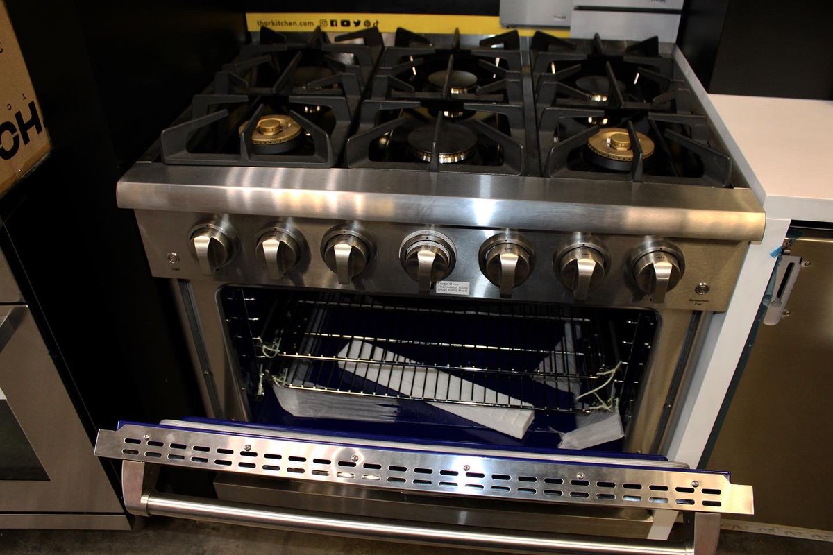 SaveMoreOC's tweet image. Save More Appliances