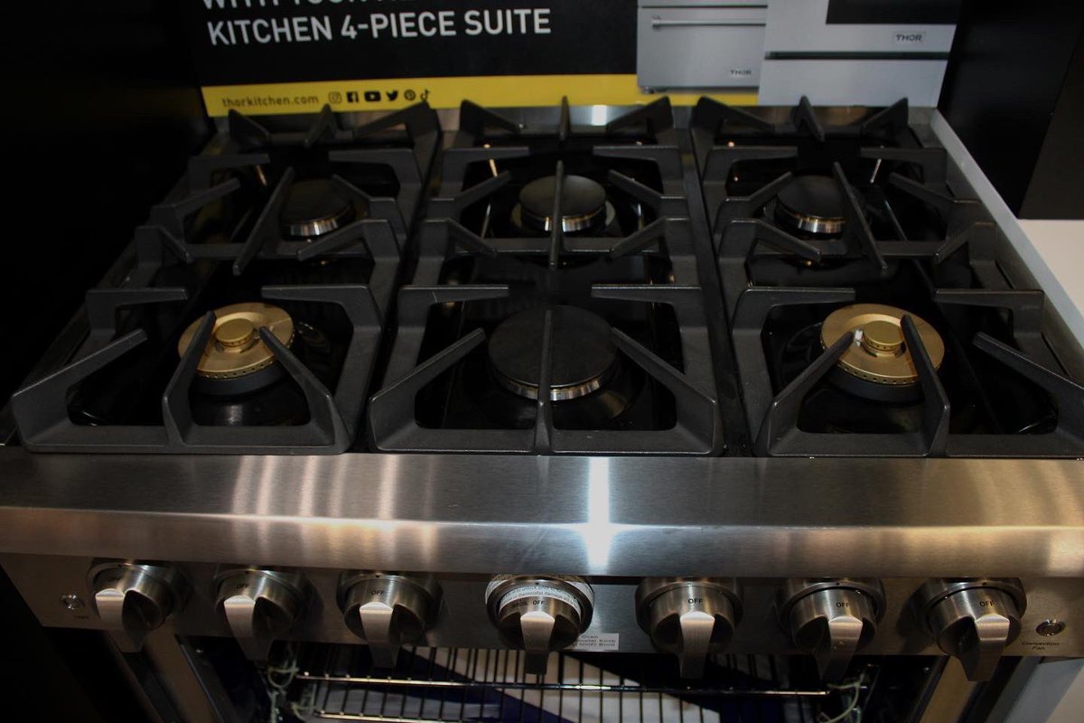 SaveMoreOC's tweet image. Save More Appliances