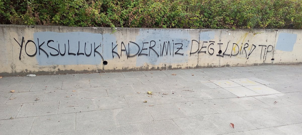 tipsultanbeyli's tweet photo. Yoksulluk Kaderimiz Değildir! #Sultanbeyli https://t.co/TIxOK8mH22