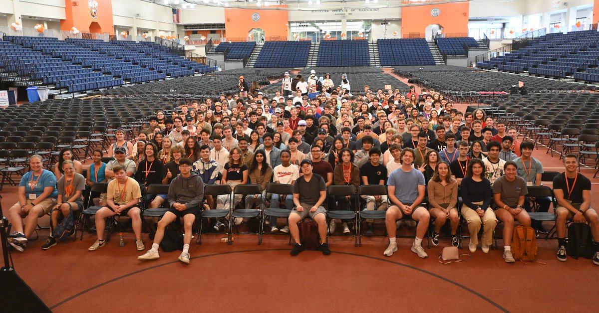 _RITEngineering's tweet photo. Over 200 first year mechanical engineering students are joining us this fall. Welcome Tigers! π―
#mechanicalengineering #engineering #RITengineering https://t.co/RNuZmy4l3X
