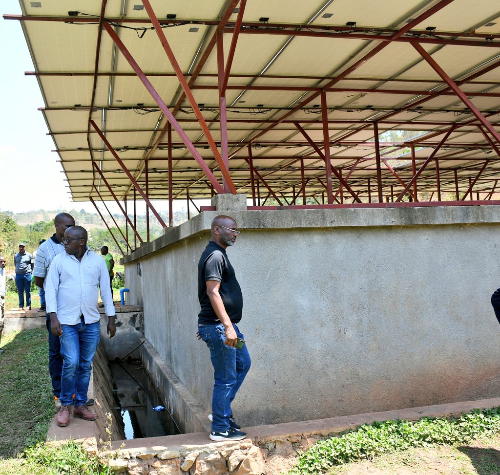 mrmeict's tweet image. Mu ntumbero yo kuraba ingene umugambi w'amazi meza wifashe i #Giteranyi, n'i #Busoni, Umushikiranganji w'amazi meza yashitse kuruyu wa Kane, igenekerezo rya 24/8/2023, ahari inyubako zawo. Akaba yatanze intumbero  kubizohinyanyurwa kugira uwo mugambi uzogirire akamaro benewo.