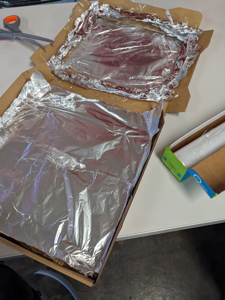 ms_hyphenated's tweet photo. Energy, Power, and Society is a new-to-me class... We're kicking off the year making solar cookers. Tomorrow we'll test them out with S'mores. https://t.co/Rte691VYCr