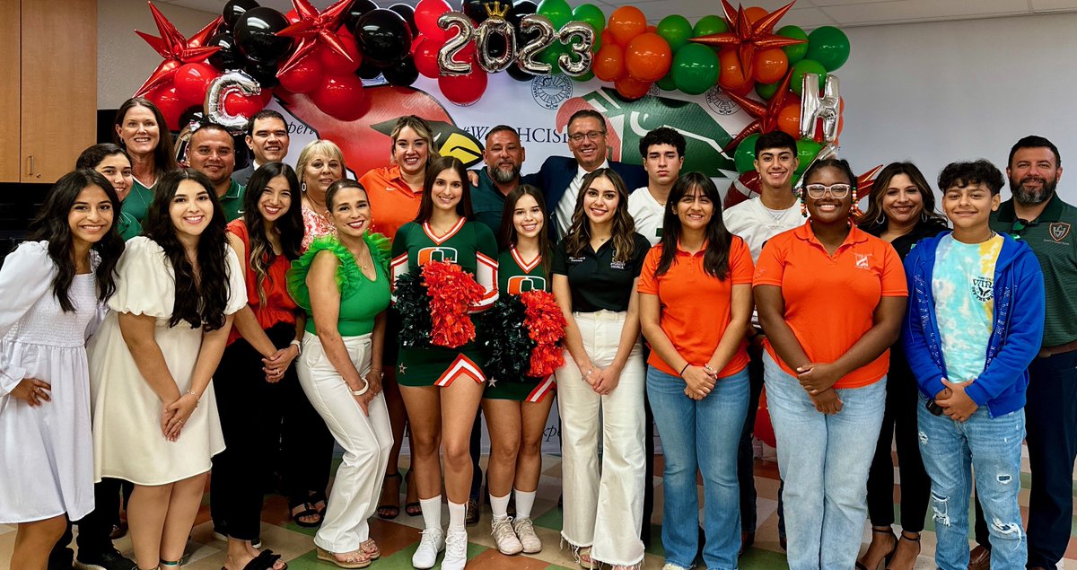 HarlingenCISD's tweet photo. Happy Bird Bowl Luncheon! 🫶 

Every year we come together to kick off Bird Bowl and celebrate the big game with both our high schools. 🏈🏆

The season starts tomorrow night &amp; we can't wait to see our community gather together under those Friday night lights! 🏟 https://t.co/tzvt6g6gEx