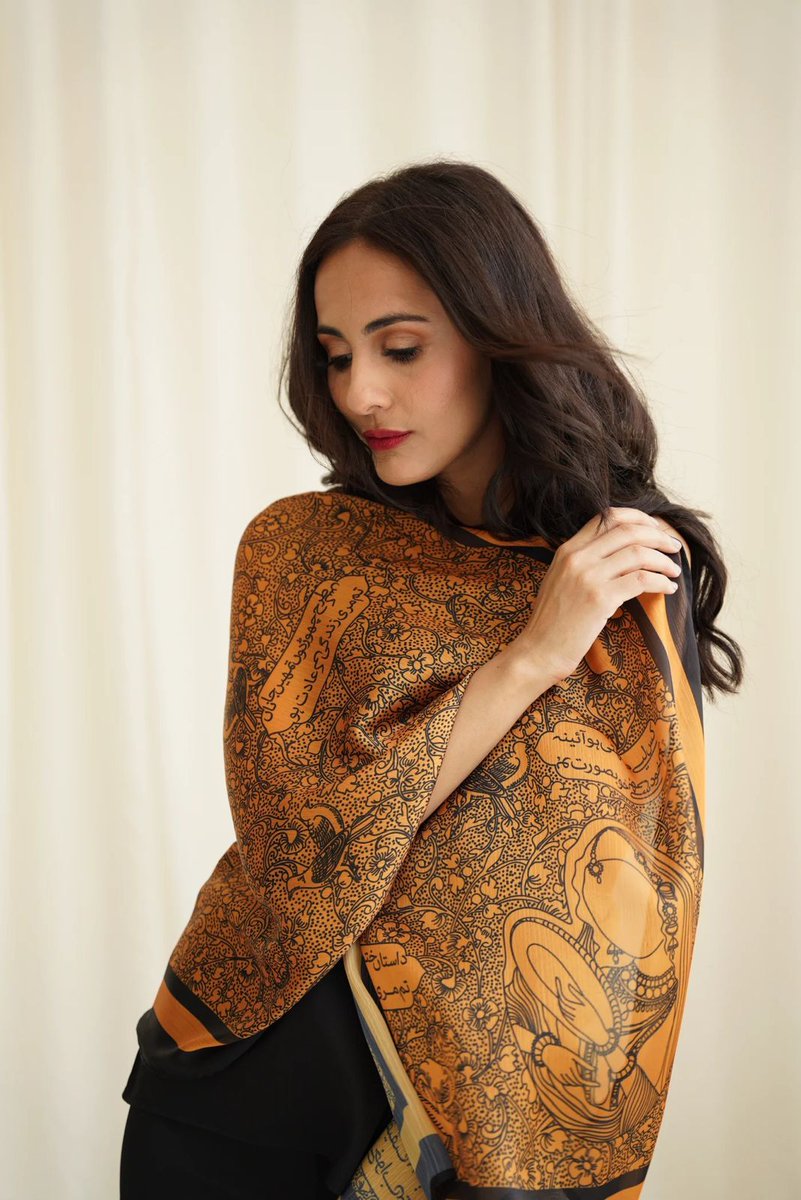 summandar01's tweet photo. #SDPK
#SD_Collection
The Wait is Over!
*Amouage Waves *
Trending Art Shawls Featuring Urdu Poetry All Over The Stoles Some OF URDU Word
*Available in New Vintage Colors*
Get Yours Before it Runs Out Of Stock!
UFPK02
*Fabric:* Silk Wool
*Size:*2.5 meter
rate: *1850* https://t.co/x742Wt3uHD