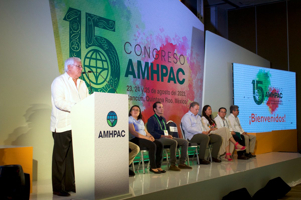 Inauguramos el 15 Congreso Anual de la @AMHPAC_Oficial en #QuintanaRoo, el cual analizará la situación del sector de la agricultura protegida en materia de actualización técnica y oportunidades comerciales. 🧵