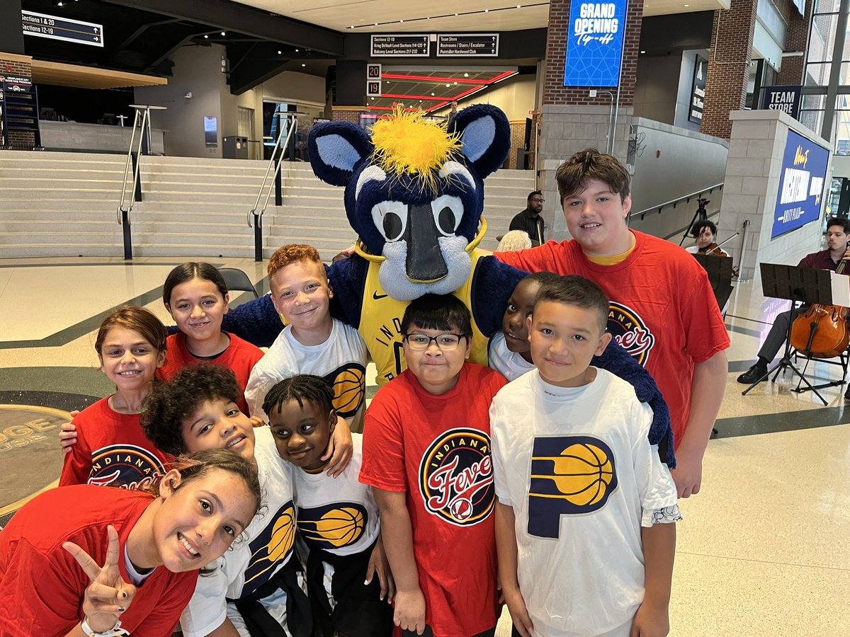 A few photos we captured on the awesome morning we had at the Bicentennial Unity Plaza Grand Opening. #wearewayne <a href="/PacersSportsEnt/">Pacers Sports & Entertainment</a>