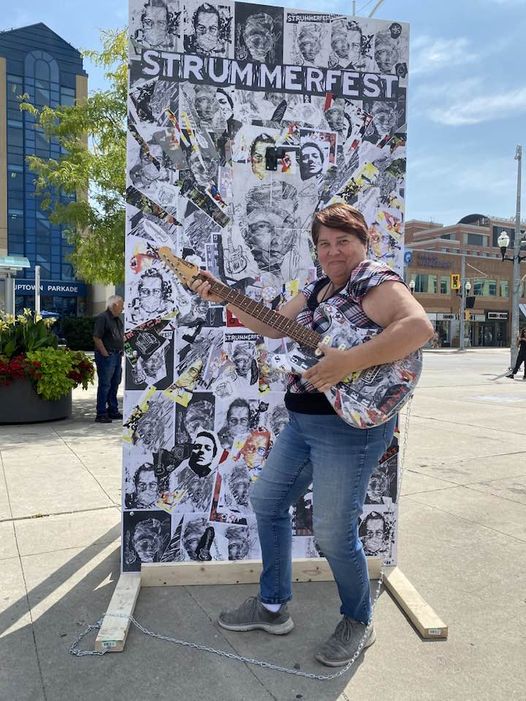 Strummerfest's tweet photo. Have you visited our album of #Strummerfest #selfies on Facebook? Here's a few more to enjoy. (You might recognize some of them!) https://t.co/GB70rXtOYo