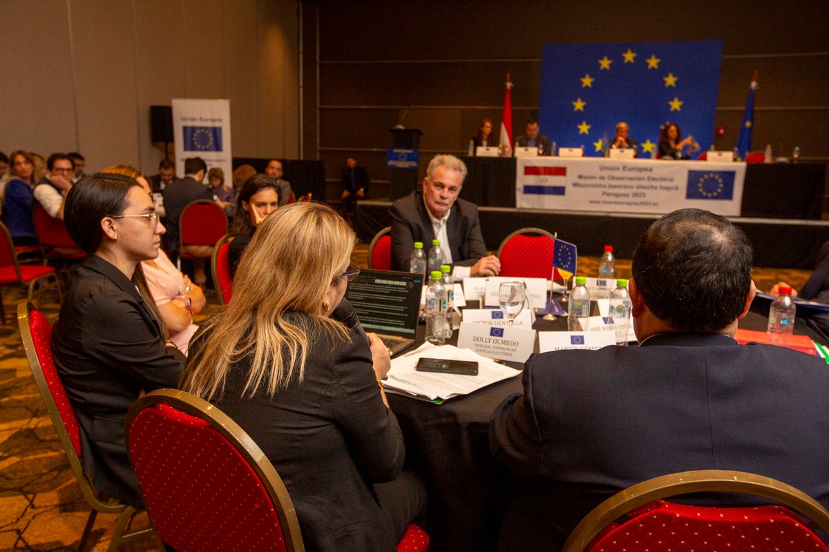 Con una ronda de conclusiones culminó el conversatorio organizado por la #moeuepy2023. El jefe de la misión <a href="/GabrielMatoA/">Gabriel Mato Adrover</a> compartió una reflexión al cierre: “Finalmente, la mejor recomendación que podemos dar es tener en cuenta las 20 recomendaciones formuladas”.