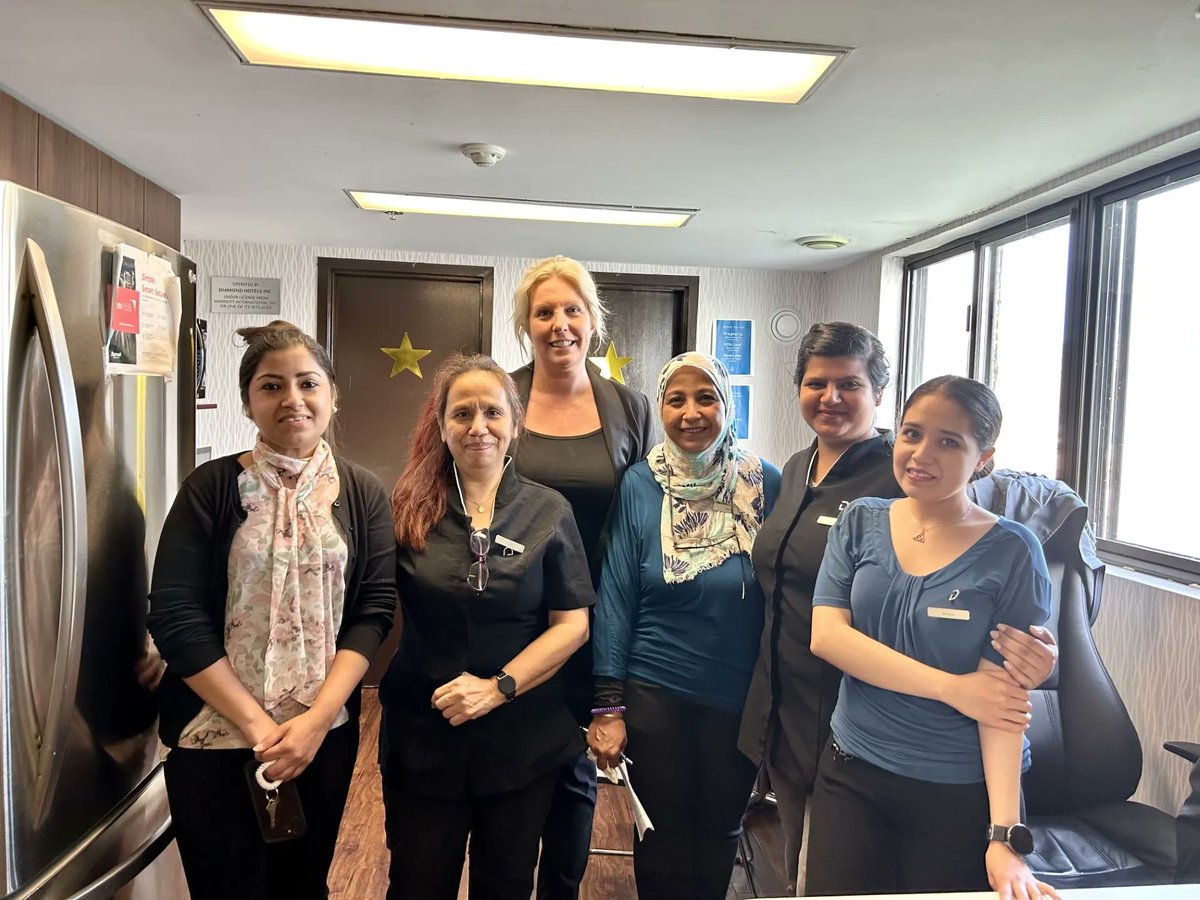 Five years of excellence and counting🌟 This week we gathered to celebrate Tess and her incredible journey of dedication within our team for the past five years. Her unwavering commitment and hard work in our Housekeeping Department have truly made a difference.