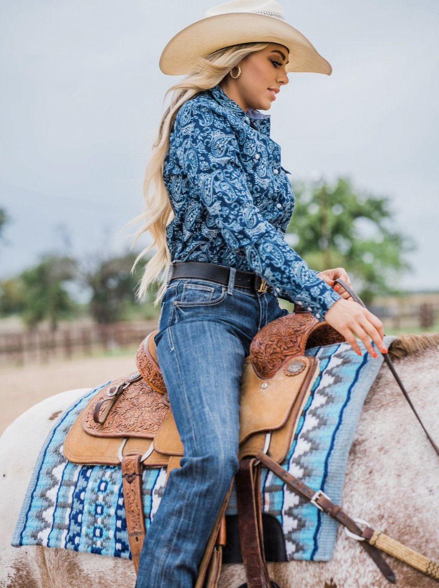 Tinhaul's tweet photo. From rodeo arenas to classroom halls, our styles are versatile.  What's your go-to Tin Haul outfit? Share your style secrets in the comments! 👗👢 #tinhaul https://t.co/xWxRuBfsEj