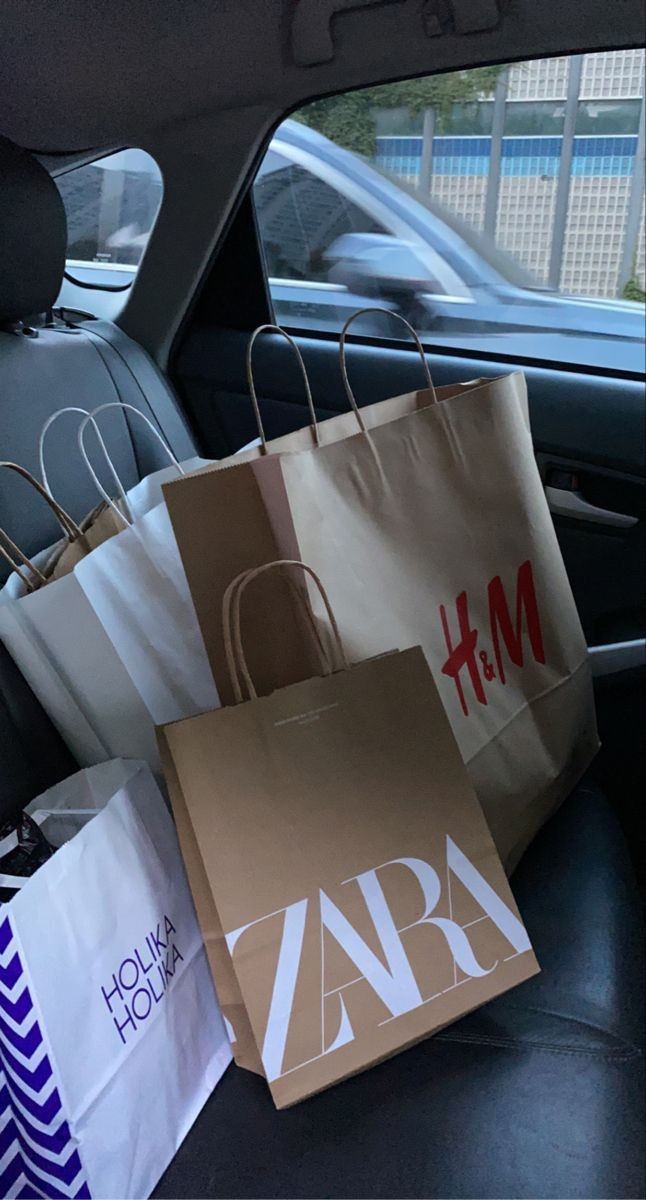 De compras con la pelusa. 🤍

#/NotAu