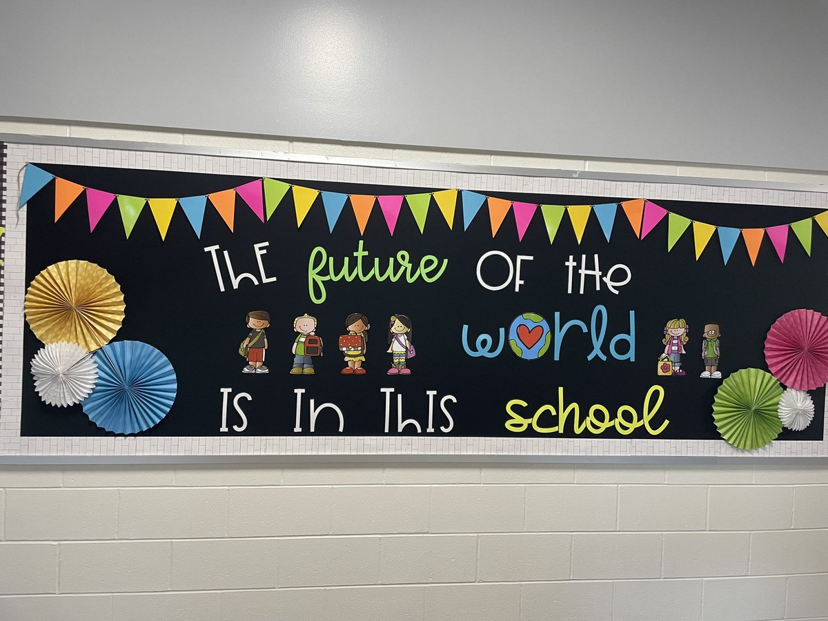 DrCarlaNeal's tweet image. Hallways are looking good at Bennett! Excited to welcome our Ss back on Monday! @Gaines5thGrade @BHicksk1 @MooreLeigh3691 @hannahcarriker @sarahthall_ #OneChatham #CCSk8