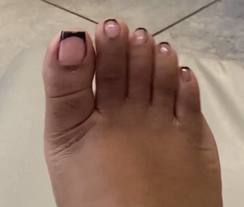 Cintoematicsole's tweet photo. @Feetfinder $CinToeMaticSoles https://t.co/2cqkdOVoLu