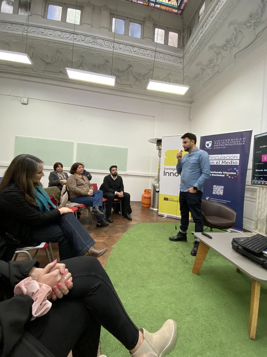 Ediazlira's tweet photo. Desde innova UTEM estamos cerrando un viaje más en el acompañamiento a nuestros emprendedores con el apoyo de @Corfo_RM y su programa Viraliza Expansión Internacional 
@santiagoinnova https://t.co/1HHVvMBUMF