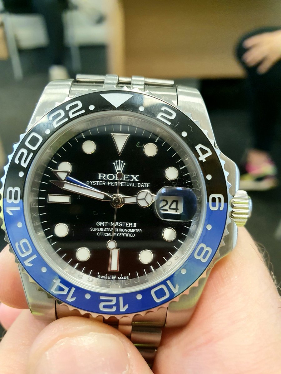 mickycarbine69's tweet image. Not mine before anyone asks but I was wearing it today and it suited me very much. #maybeoneday #Rolex #rolexgmtmasterII