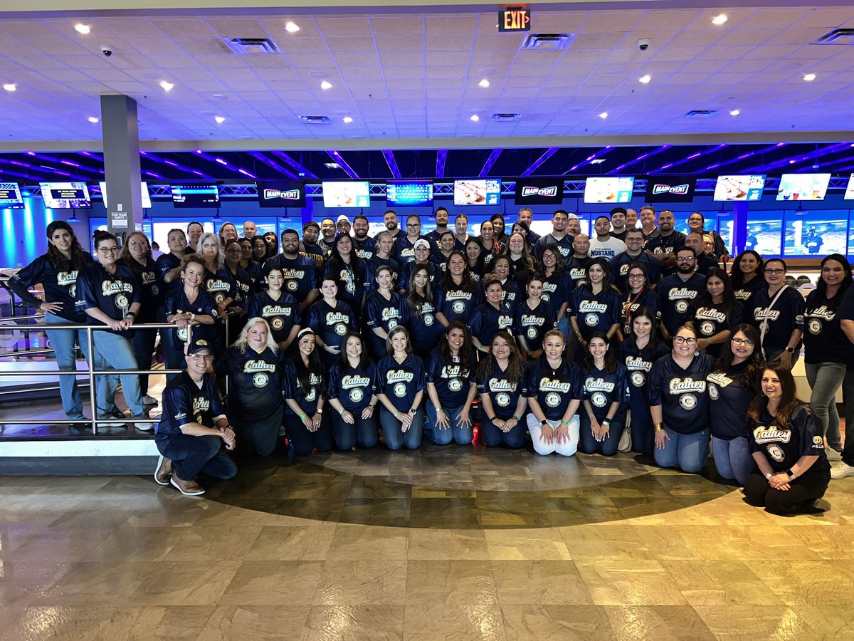 cobras047's tweet photo. "Cathey Cobras had a blast team-building at Main Event! ๐๐ณ #TeamBuildingAdventures #MainEventFun" https://t.co/GrXdMdPgnV
