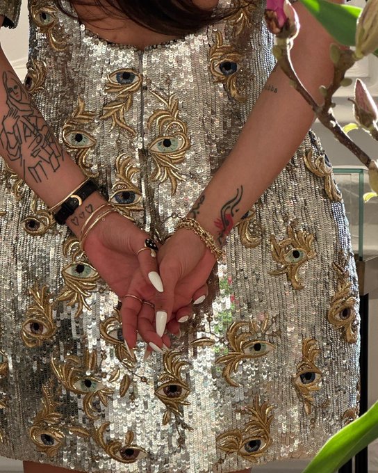 Schiaparelli and Sheytan on the body (and silicone) https://t.co/vVIBPl1kzd