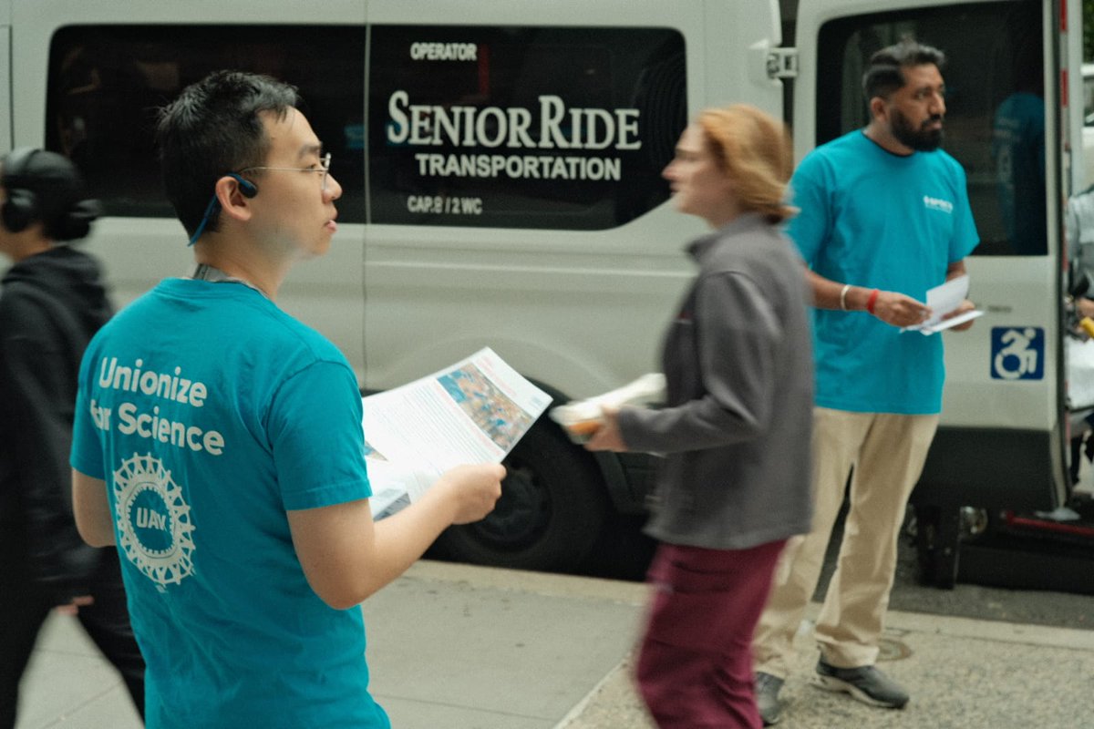 spocuaw's tweet photo. We were out today talking to the community about why we voted to authorize a strike and how a fair contract would strengthen research @IcahnMountSinai #SinaiSAV https://t.co/aNrFqmrjON