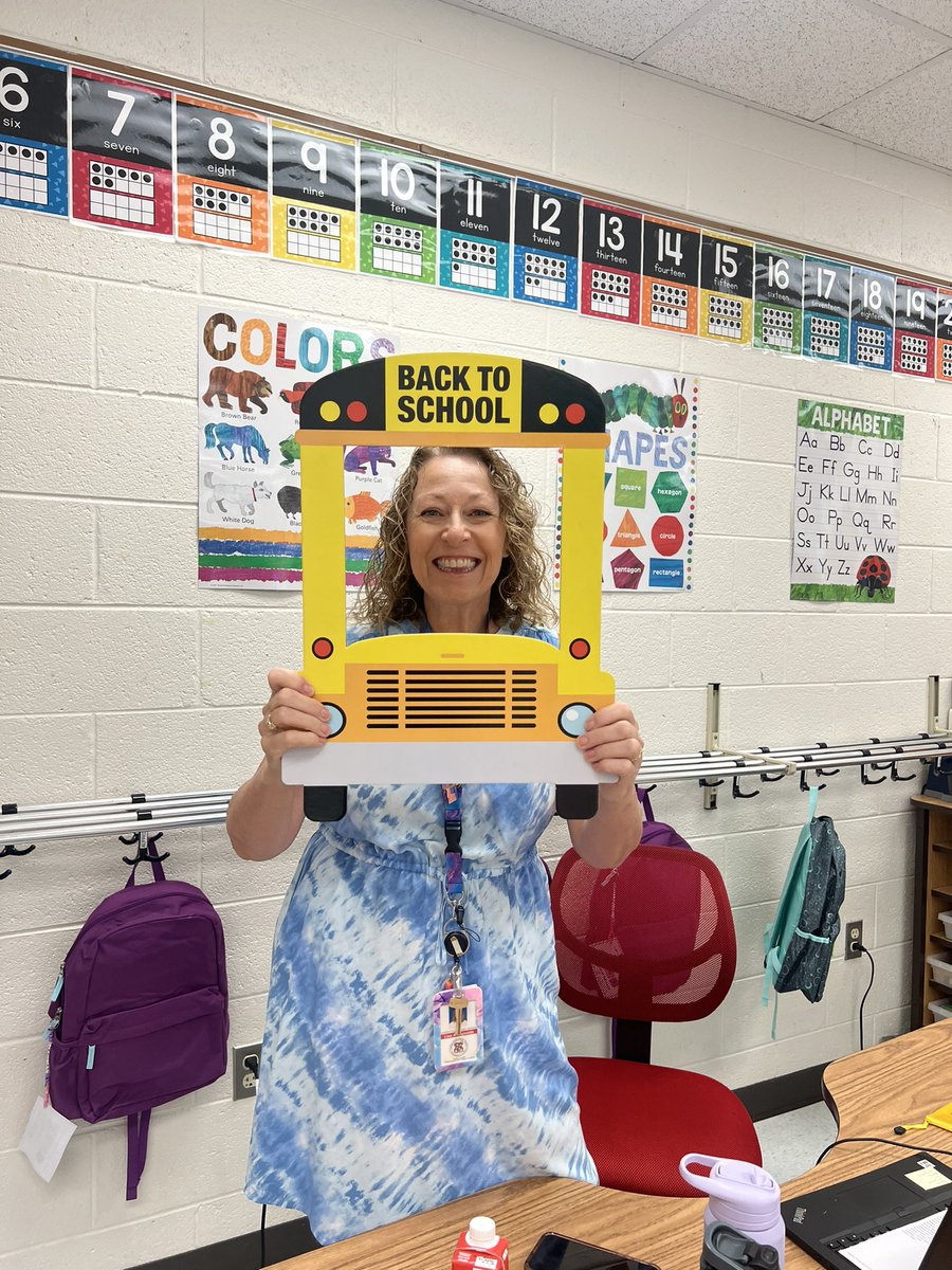 ChrismansClass's tweet image. First day of Kindergarten #BackToSchool @MsCarrsClass_K @Ms_Murraysclass @PotowmackES