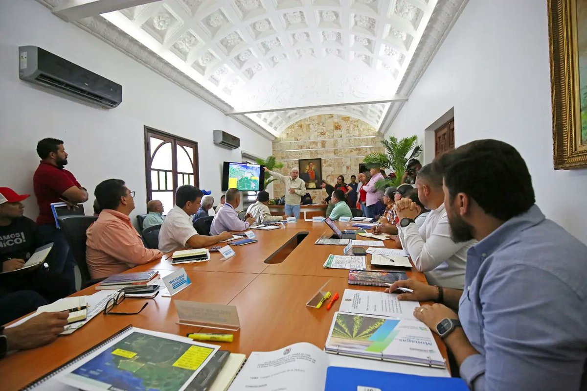 Ernesto Luna G. tweet media