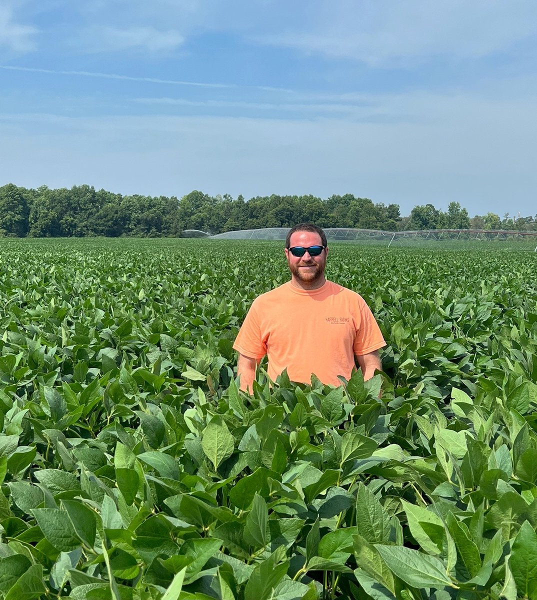 Record Soybeans Made in Georgia
On Aug. 23, Alex Harrell busted a record soybean yield of 206.7 bushel per acre on 2.5 acres on his south Georgia farm, an officially recorded entry in the UGA Extension soybean yield contest. Asgrow’s AG48X9 was the brand.