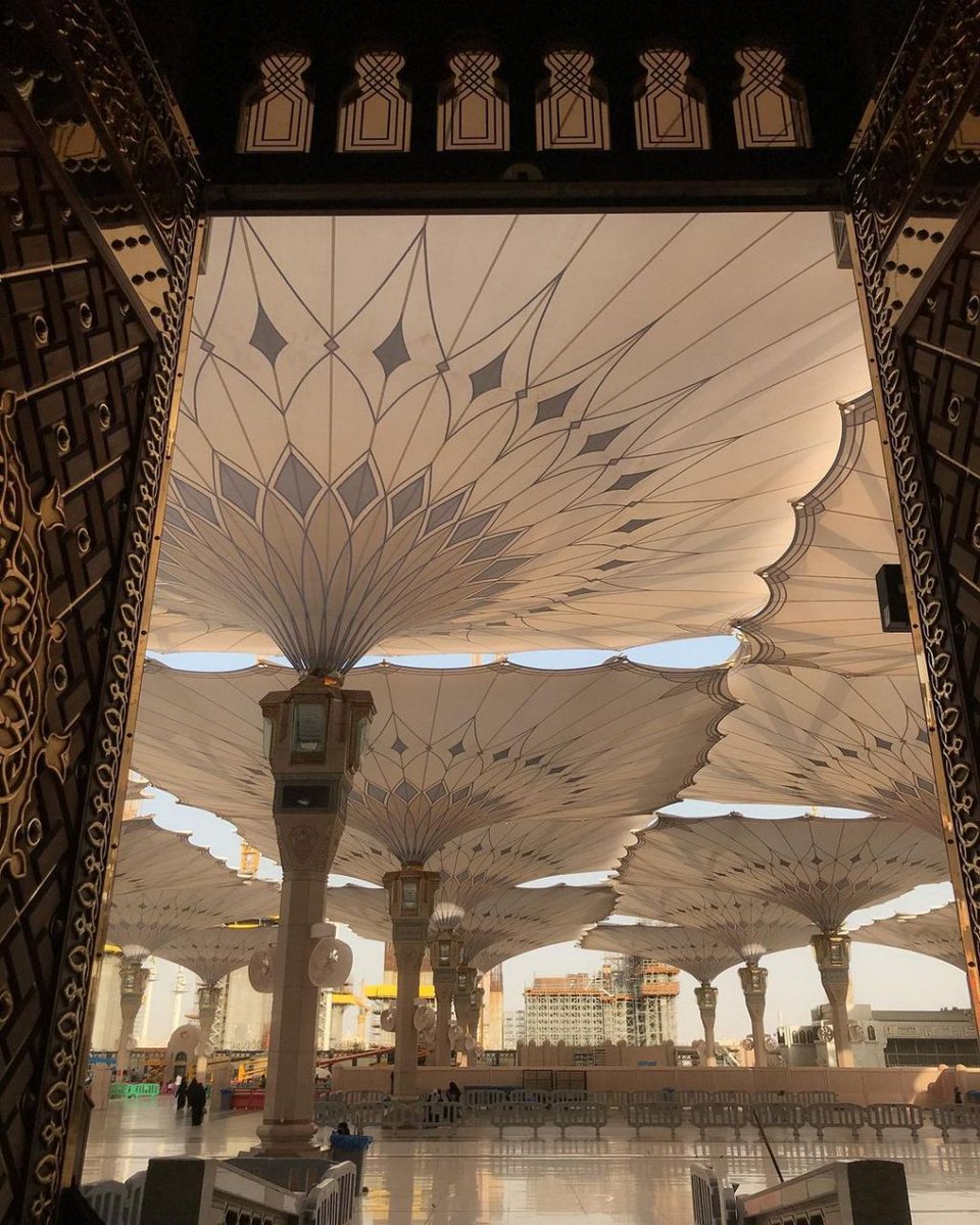 rroseelyy's tweet photo. SubhanAllah, my heart yearns to be here 🥹 🫶🏻 https://t.co/aNmWMNwuz1