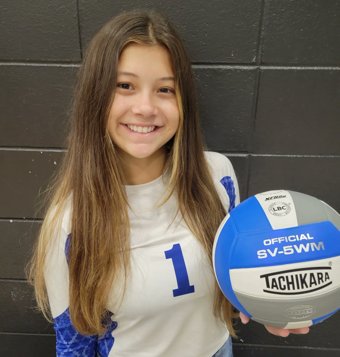 LadyElksVB's tweet photo. Congratulations to @TevanErickson &amp; @AndreaRenkly!
Tevan was selected to be on AVCA All American Watchlist. 
Andrea was selected to be on the AVCA Phenom list.
The Argus Leader has a Preseason Super 6 for Class A VB. Tevan was listed as 1 of the Super 6!  Andrea received votes! https://t.co/ytJBHCXidZ