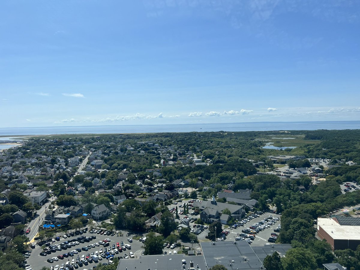 @danking00 This was taken from the top of the pilgrim monument, but often you can’t even see the other shore. Today was so clear you could easily see the other shore. Plymouth should be somerwhere in this pic