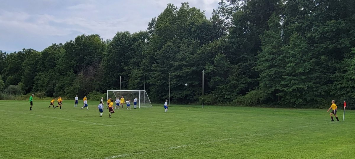 Brenda_Mae3's tweet photo. The weather looked sketchy but it turned out to be a great night for soccer. Southeast Middle School Soccer defeats Ravenna tonight, 6 - 1 at home! Way to go Pirates! 
#SEMSsoccer 
@Tom_Nader 
@SHSPiratesATH 
@Mr_Ahrens https://t.co/HcEK8uU8DR
