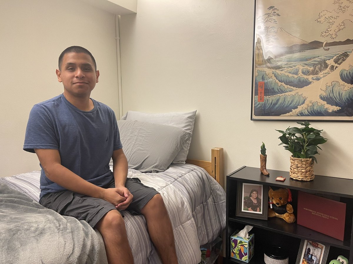 sybil_sanchez's tweet photo. Dropped off another kiddo at college. All set up at @UHVictoria ! , So proud of my nephew and can’t wait to hear about his Jaguar Journey this weekend. Home won’t be the same without him. https://t.co/tWyCBgKMHN