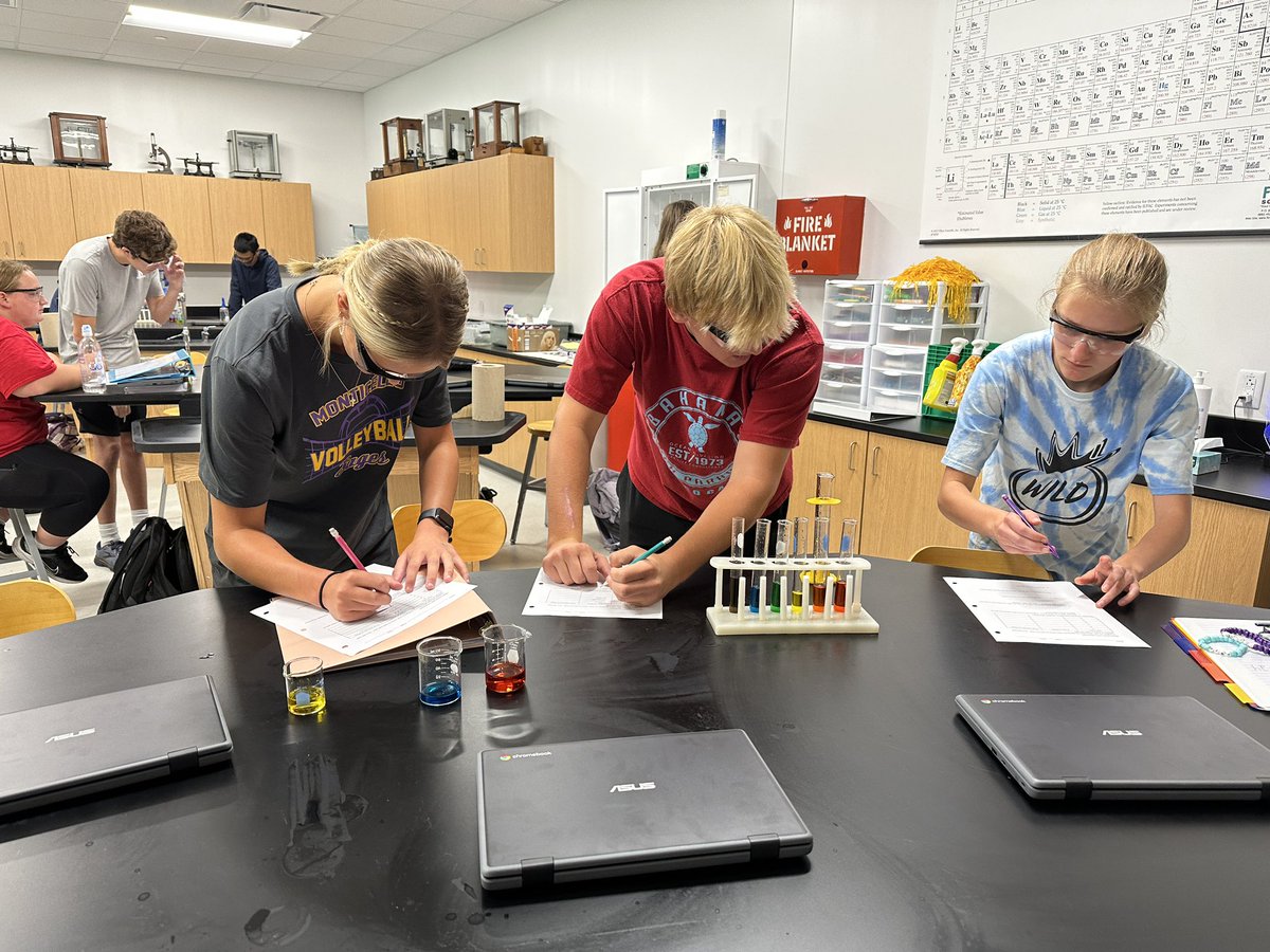 Mrs. Allen tweet media