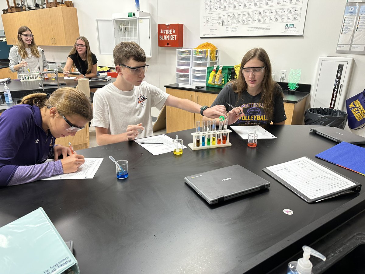 Mrs. Allen tweet media