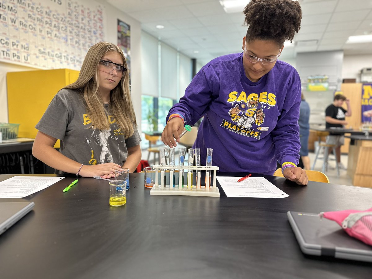 Mrs. Allen tweet media