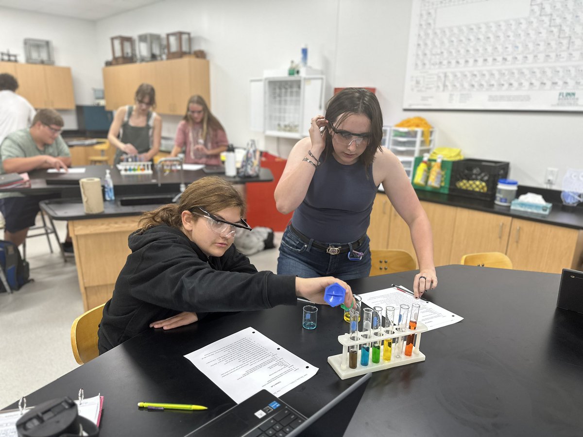 Mrs. Allen tweet media