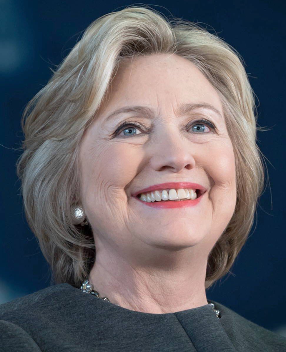 JDangzalan's tweet photo. You know who’s never had a mug shot taken… this lady. 😂😂😂
#HillaryClinton
#Trump20ToLife
#MAGACult #MAGA
#FuckTrump #KissMyAss
🖕😏🖕 https://t.co/Q7q4yyj8fn