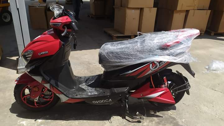 AeiVedca's tweet photo. Contenedor de Partes y Pieza para ensamblar #MotosELéctricas 🛵 #VEDCA LT-4206
Pronto en el mercado. #Cuba https://t.co/9ojPeue3Z8