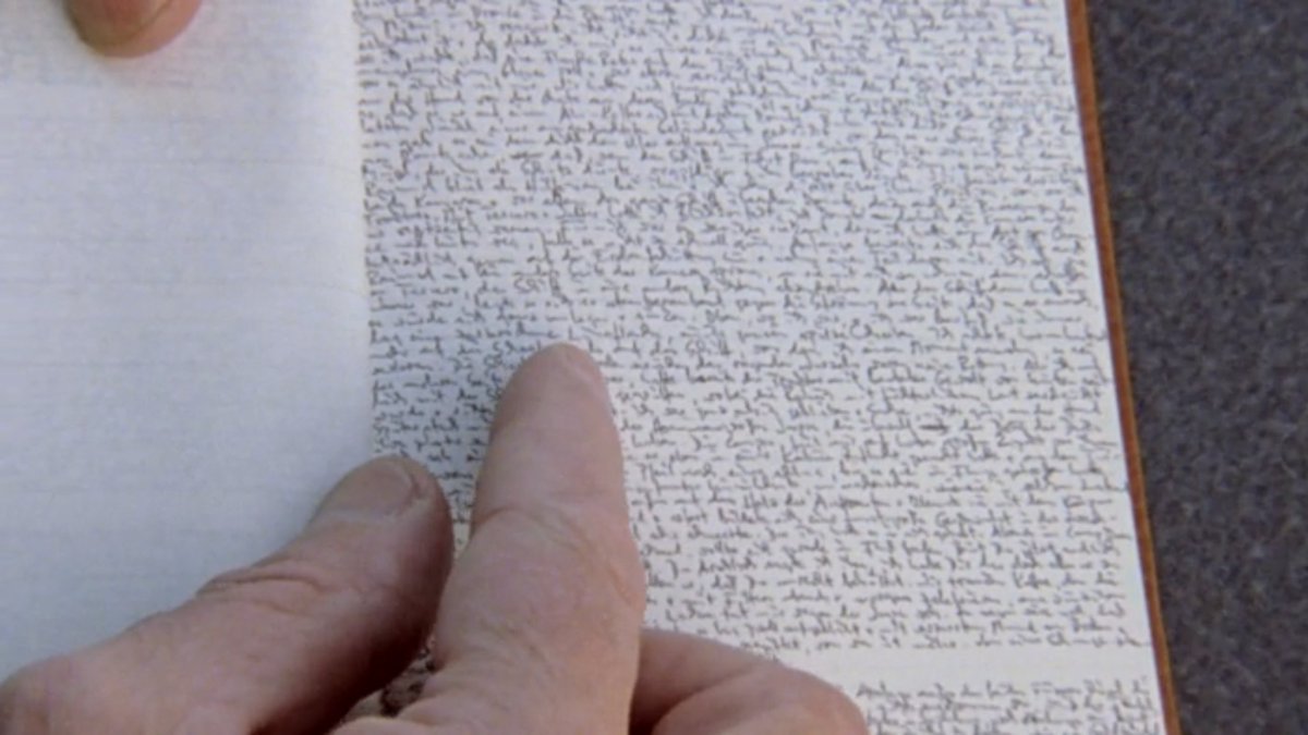 tomreadsgoodok's tweet photo. @filmspotting @LarsenOnFilm @samvanhallgren Humbling asking for your retweets. I watched Herzog's My Best Friend cus of the Fandor trial for Cairo Station. He shows his notebook from Fitzcarraldo which is too small to read / in German. Filmspotting Family, WHAT DOES IT SAY??? https://t.co/Lu3RAJNlUv