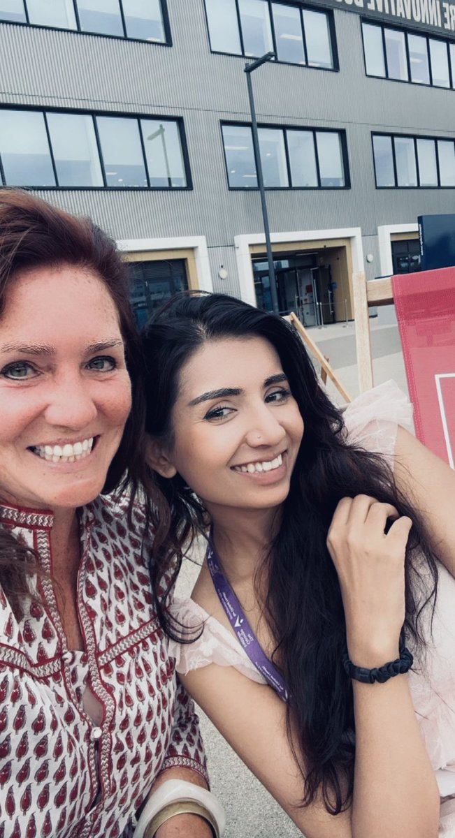 AlisonNWLChamp's tweet photo. Essential element of PhD pathway- PhD buddies for messy methods chats! #AnkitaListens
#ArtsAndHealth #CommunityEngagement #DiaryOfaDoctorate #BiaProject #Parasol
@GeorgeInstUK @TheBridgeW12 @ewsmullins
@ImperialCharity @ImperialMDR @PhDVoice https://t.co/z7Rzhoh1Ml